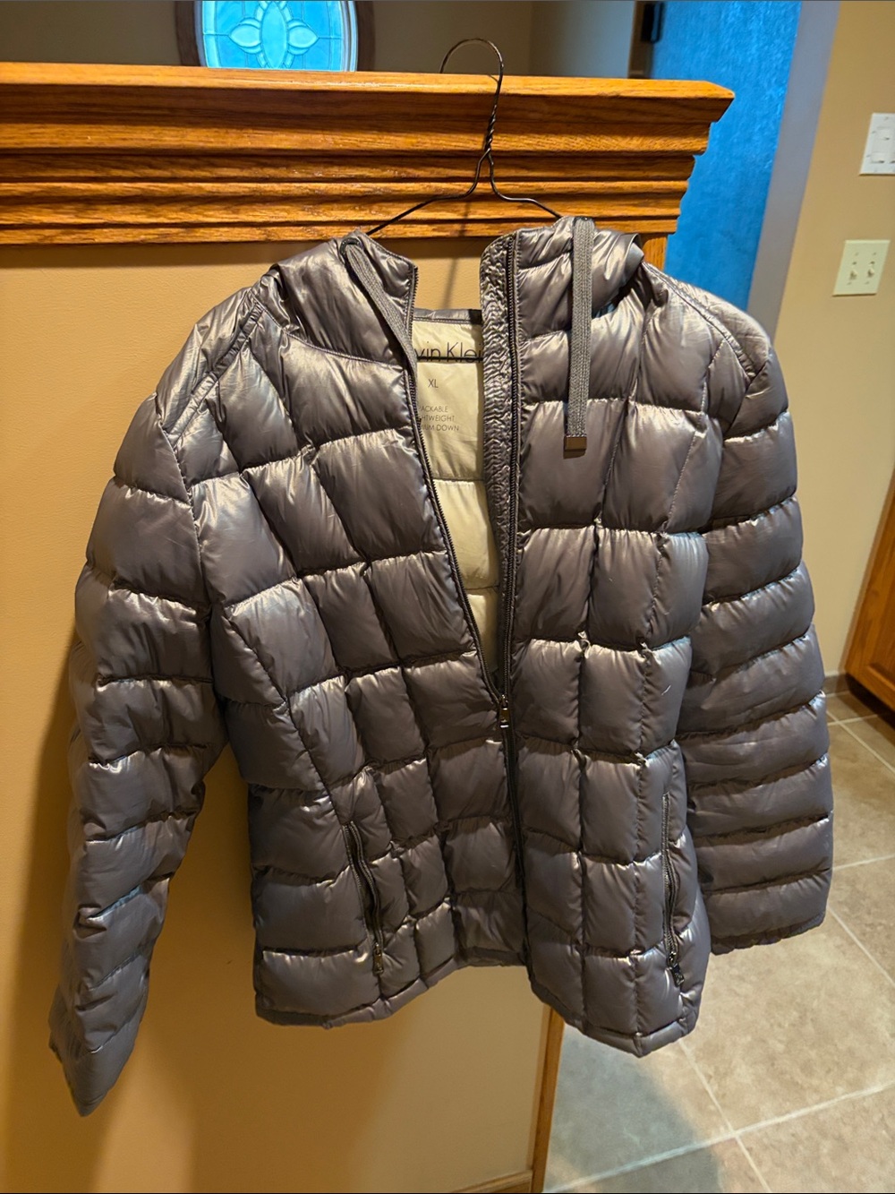 Calvin Klein Silver-Gray Quilted Puffer Jacket with Hood